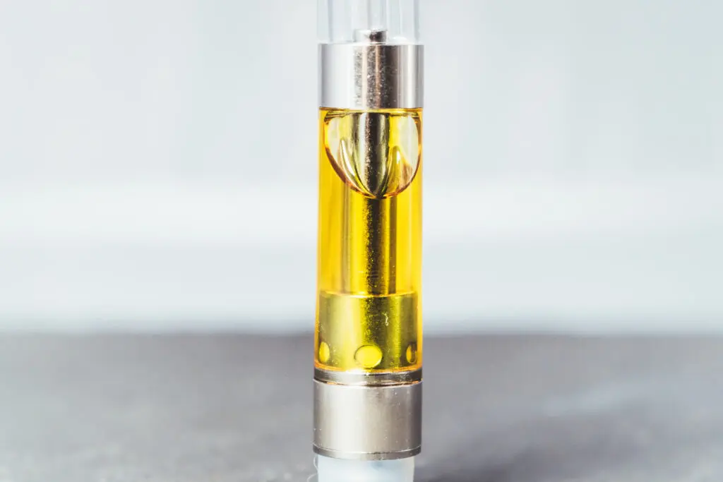 live resin cannabis vape cartridge
